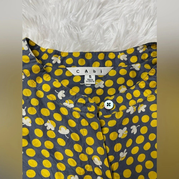 CAbi 100% Silk Clover Polka Dot Short Sleeve Button Down Blouse Women’s Size S - Picture 5 of 13